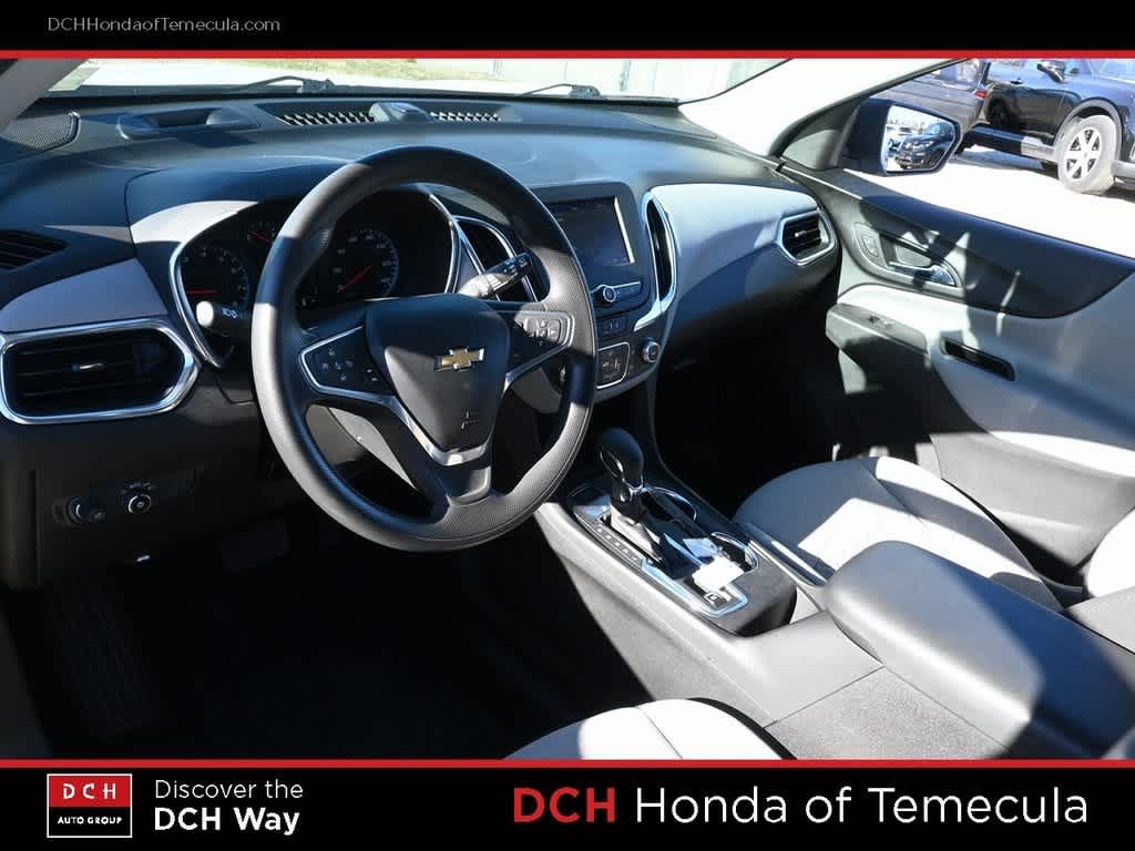 Thumbnail: 2022 Chevrolet Equinox - 8