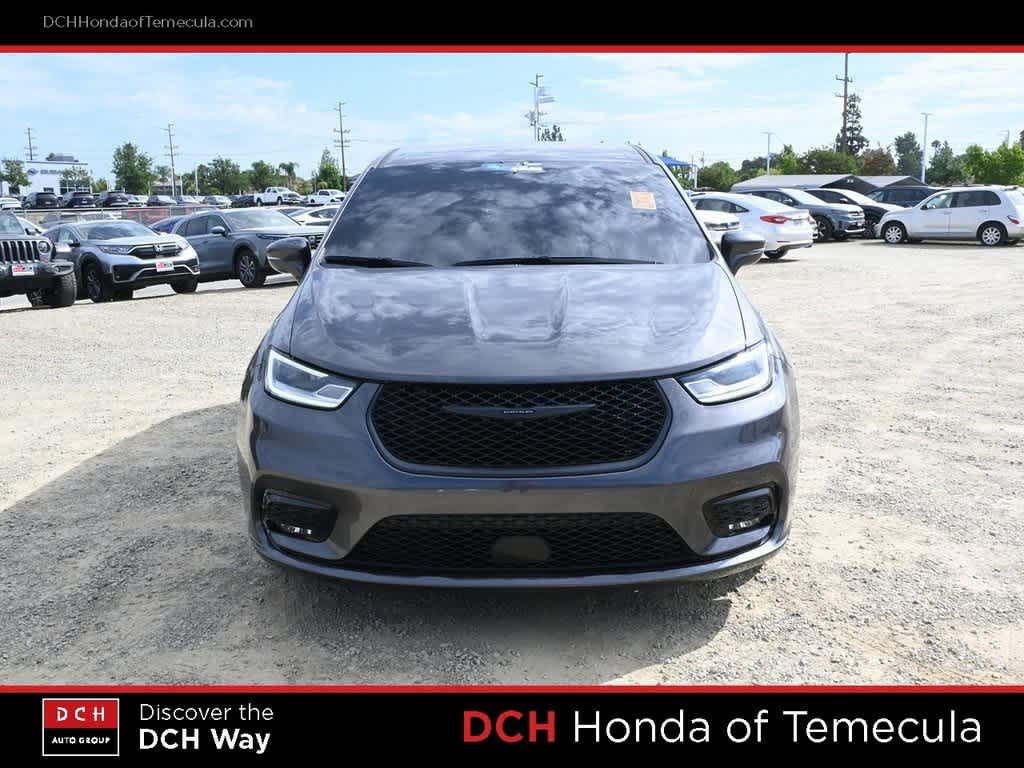 Thumbnail: 2022 Chrysler Pacifica - 2