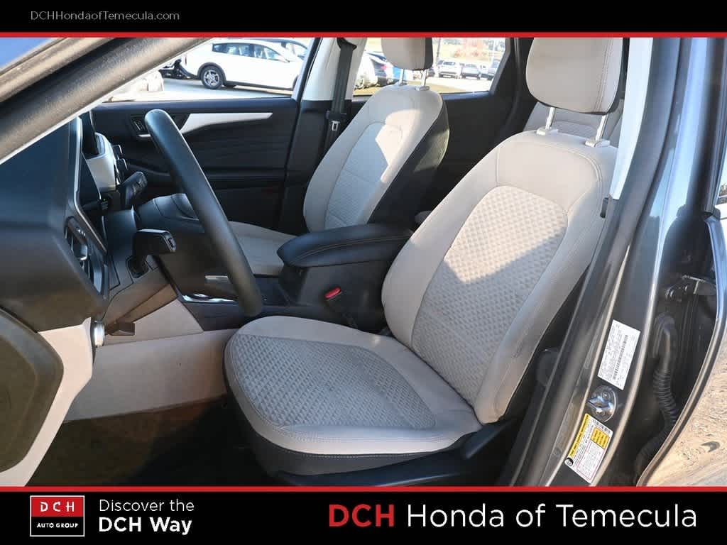 Thumbnail: 2022 Ford Escape - 17