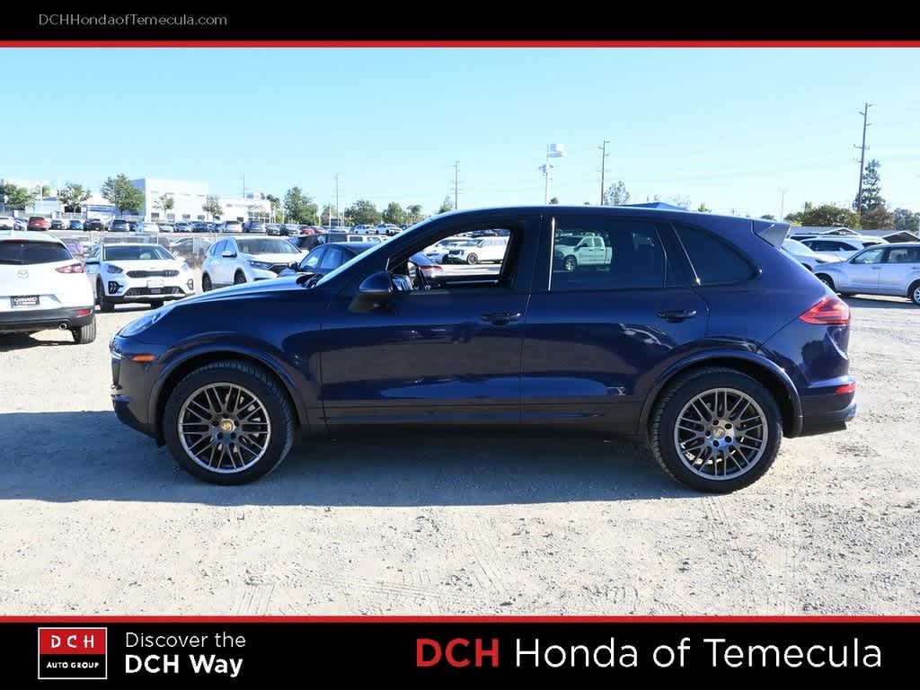 Thumbnail: 2017 Porsche Cayenne - 4