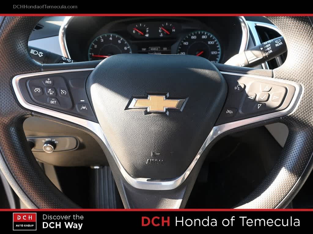 Thumbnail: 2022 Chevrolet Equinox - 9