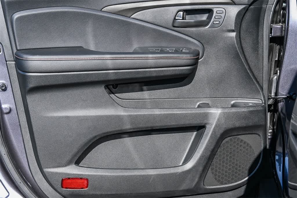 Thumbnail: 2026 Honda Ridgeline - 25