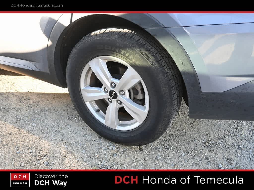 Thumbnail: 2023 Kia Sorento - 21