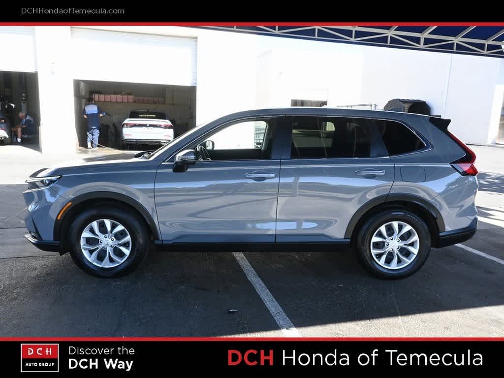 2025 Honda CR-V LX photo 4