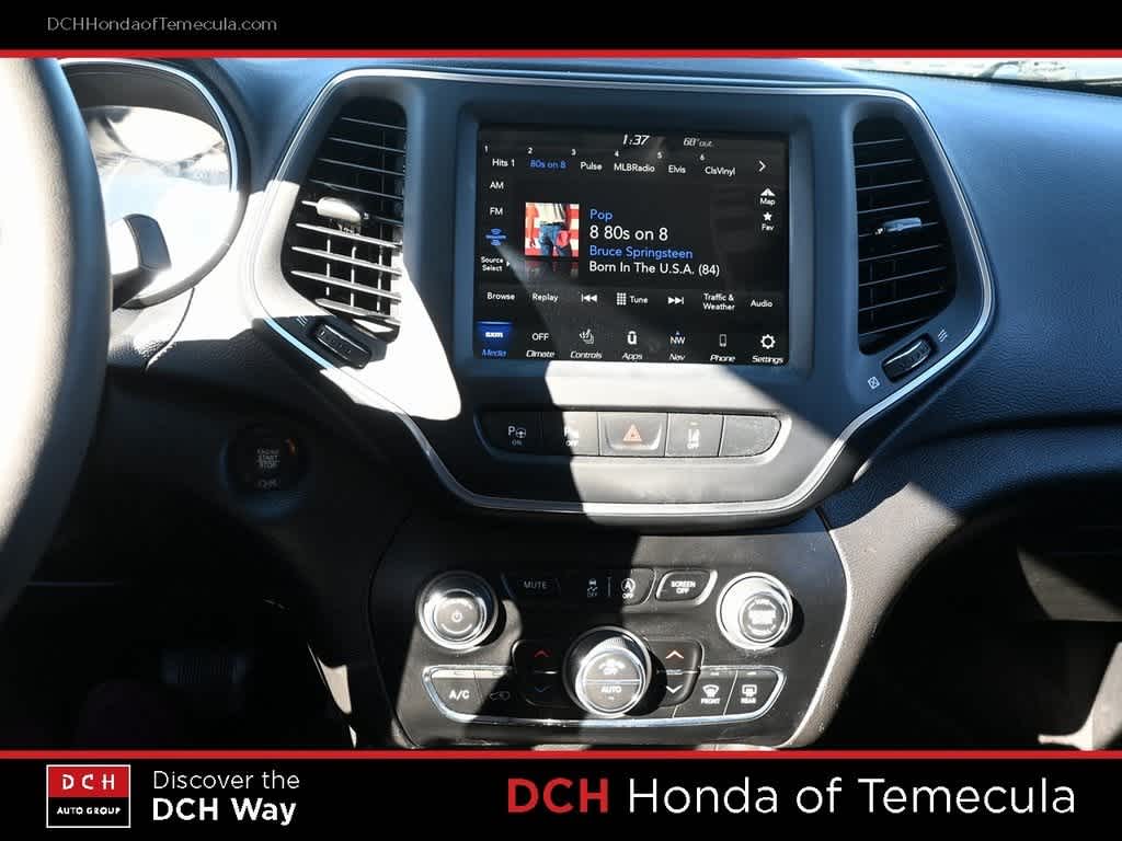 Thumbnail: 2023 Jeep Cherokee - 12