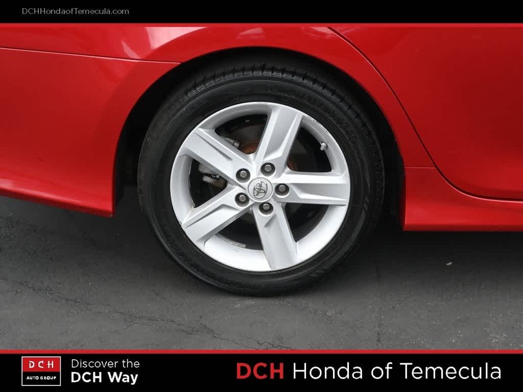 Thumbnail: 2014 Toyota Camry - 23
