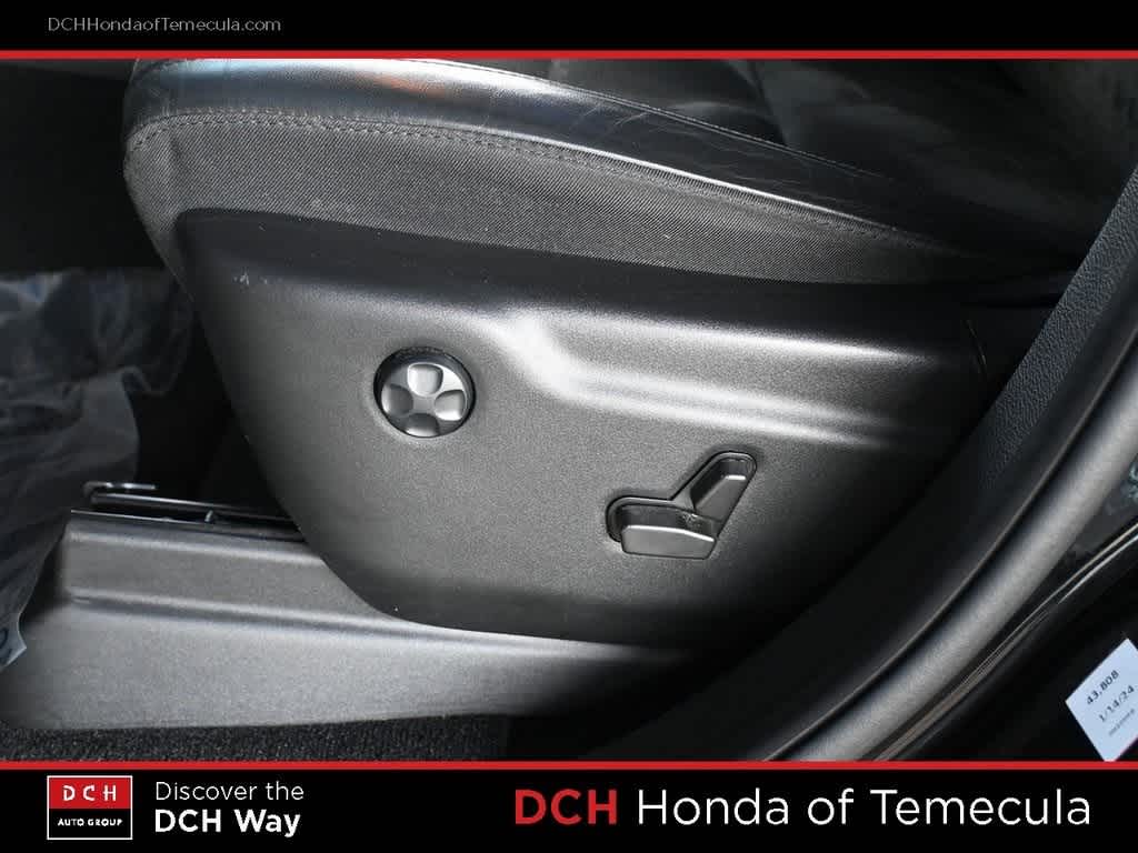 Thumbnail: 2021 Jeep Grand Cherokee - 17