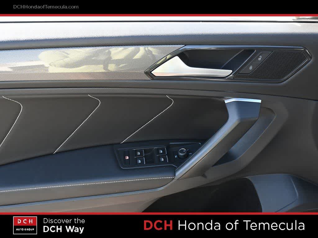 Thumbnail: 2023 Volkswagen Tiguan - 16