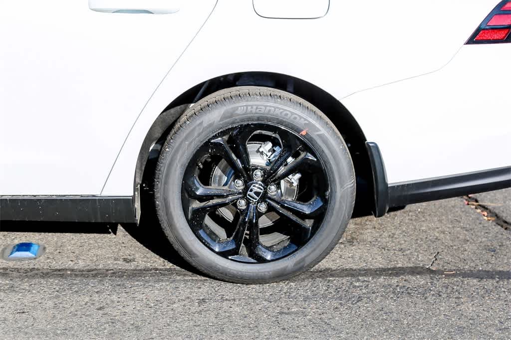 2025 Honda Accord SE 8