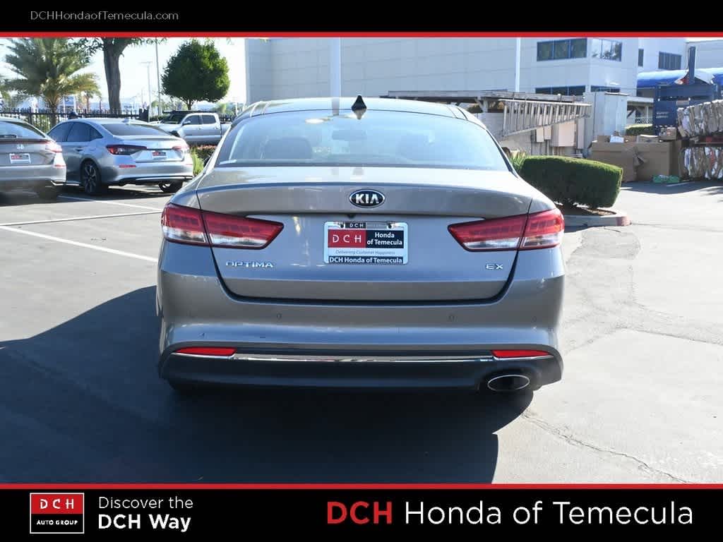 Thumbnail: 2016 Kia Optima - 6