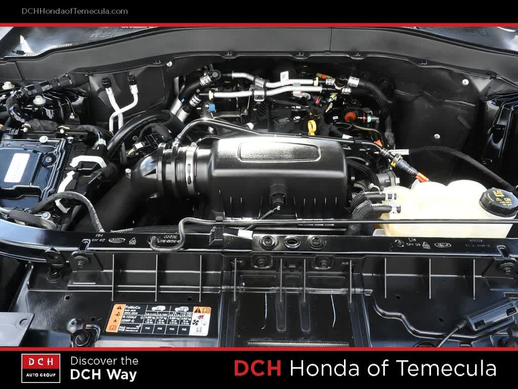 Thumbnail: 2022 Ford Explorer - 25