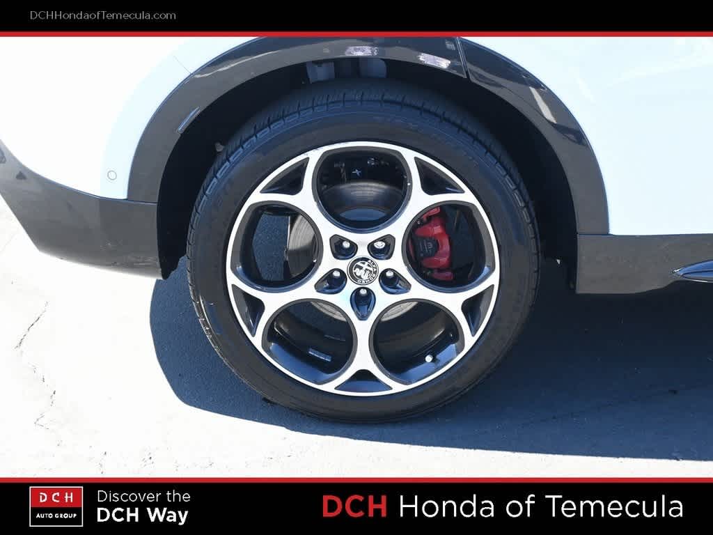 Thumbnail: 2024 Alfa Romeo Tonale - 24