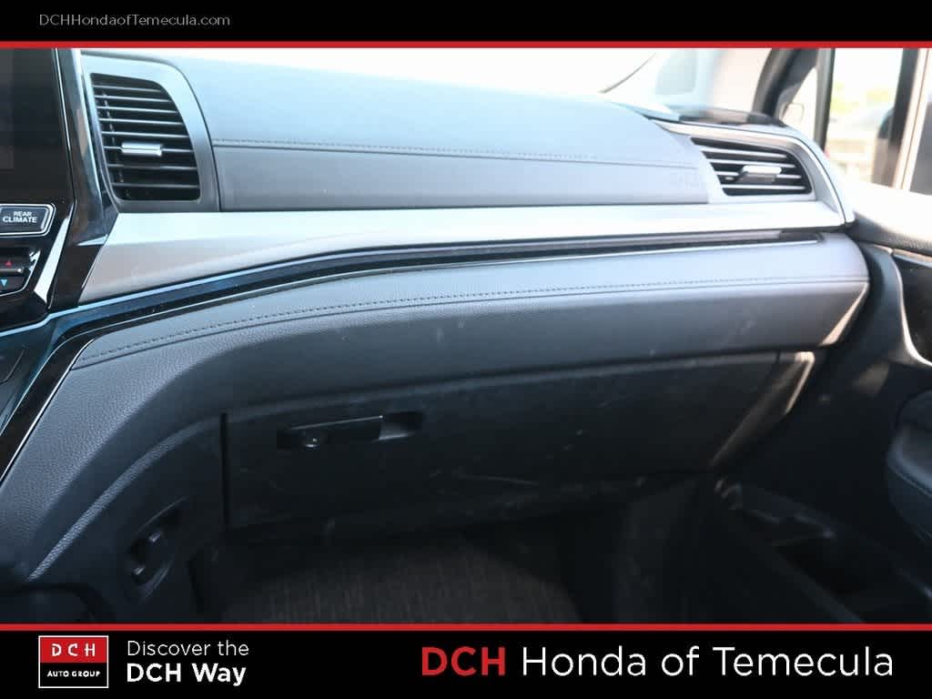 Thumbnail: 2023 Honda Odyssey - 13