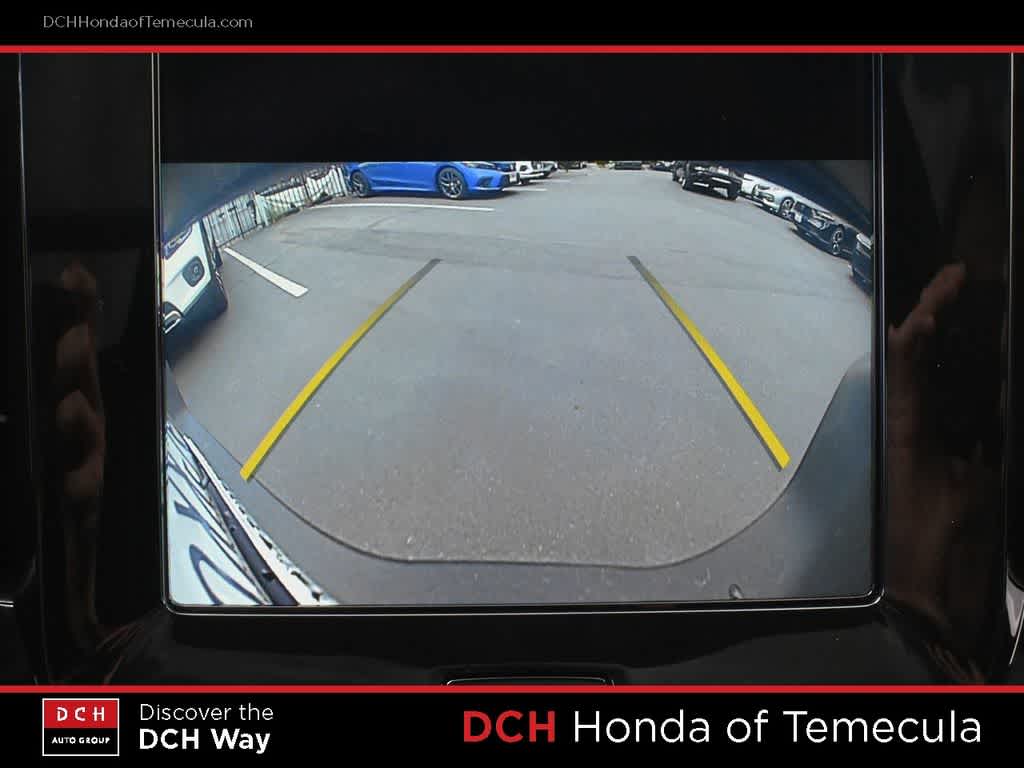 Thumbnail: 2023 Volvo C40 - 12