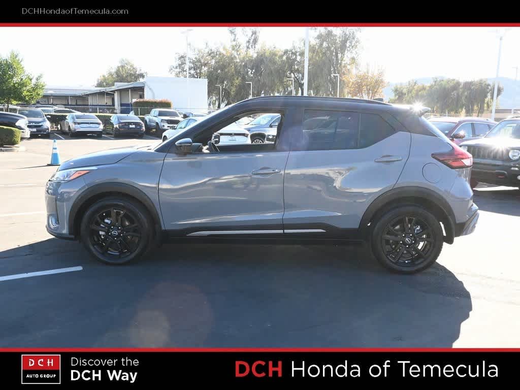 2023 Nissan Kicks SR photo 4