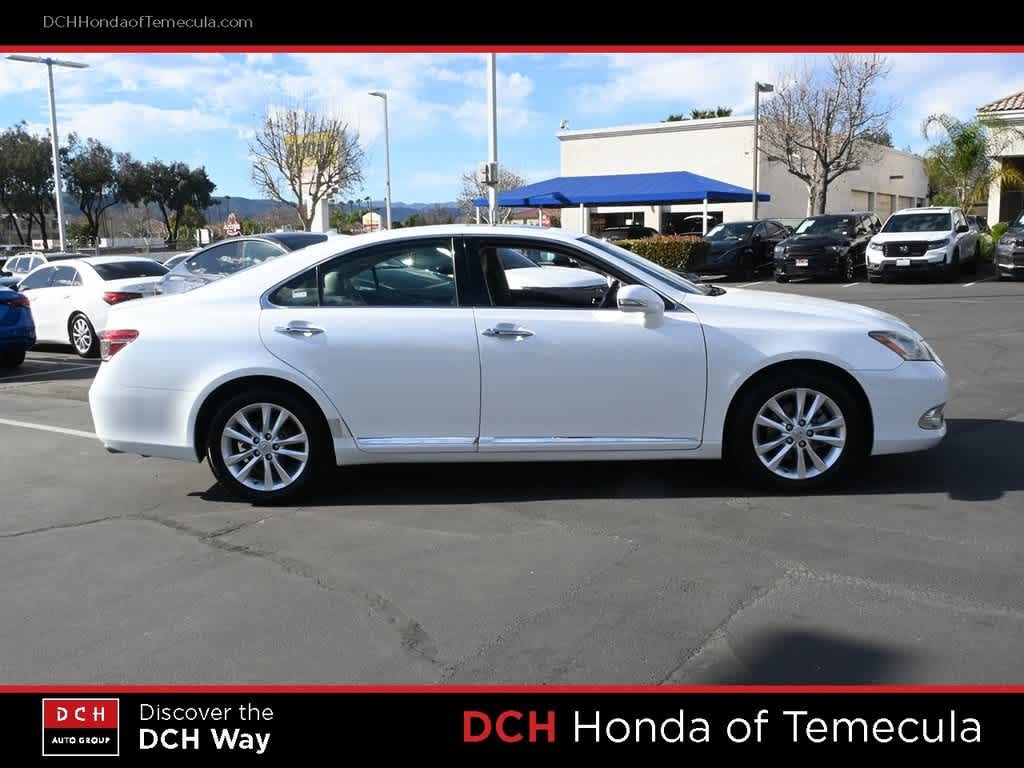 Thumbnail: 2011 Lexus ES - 5