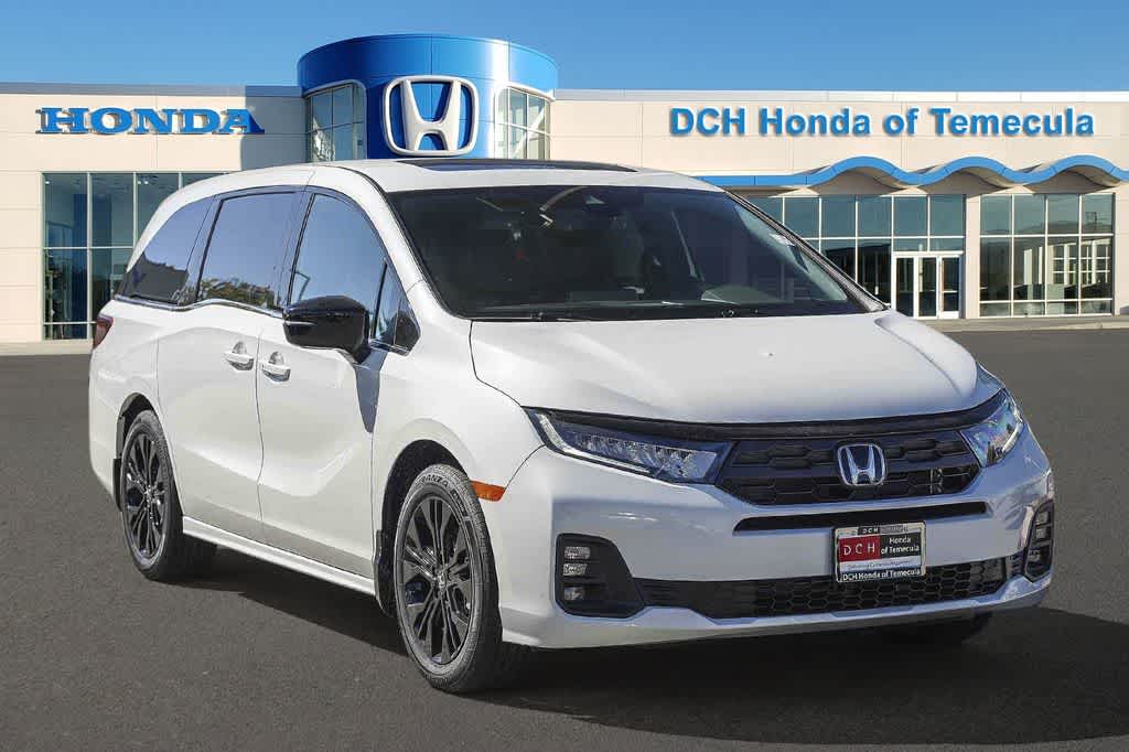 Thumbnail: 2026 Honda Odyssey - 3