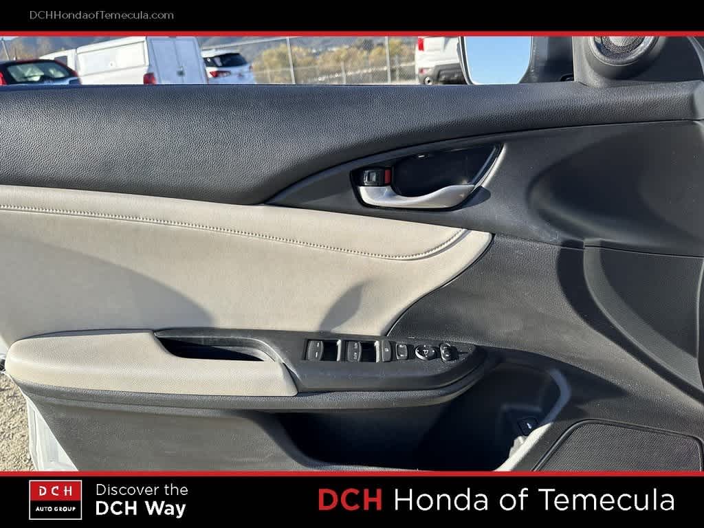 Thumbnail: 2022 Honda Insight - 15