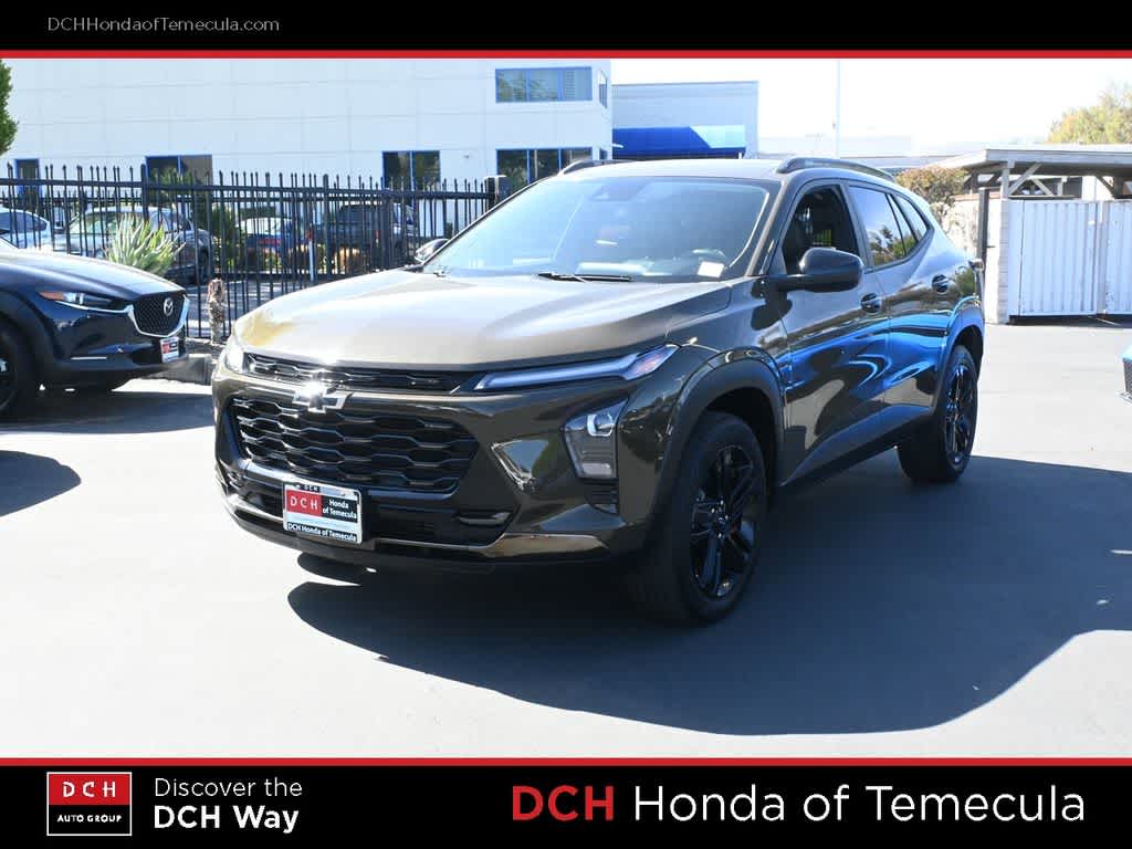 Thumbnail: 2024 Chevrolet Trax - 1