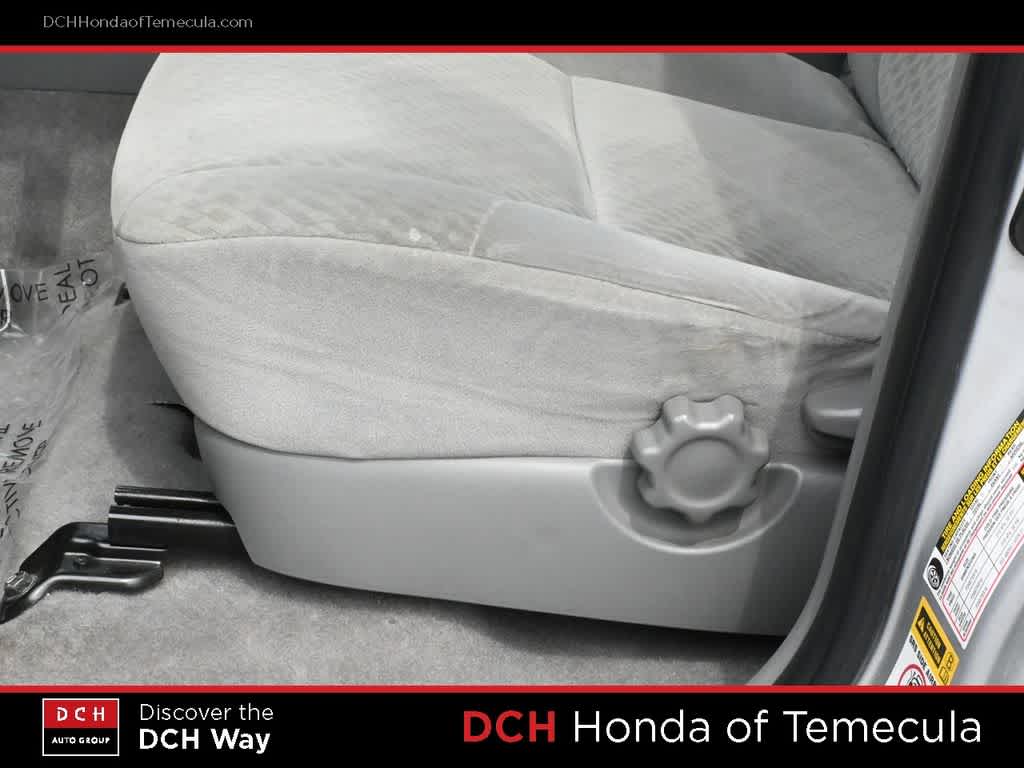 Thumbnail: 2010 Toyota Tacoma - 17