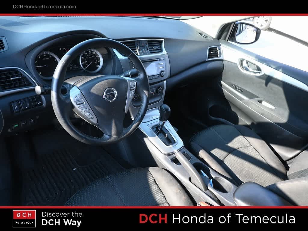 Thumbnail: 2014 Nissan Sentra - 8
