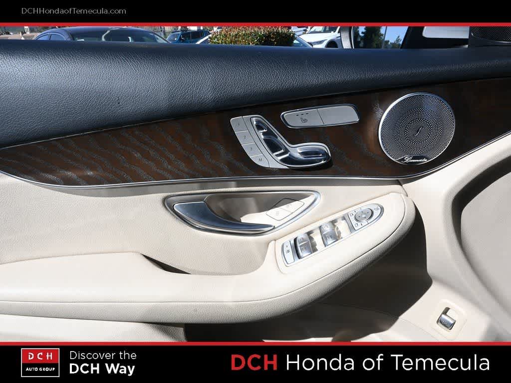 Thumbnail: 2019 Mercedes-Benz GLC - 16