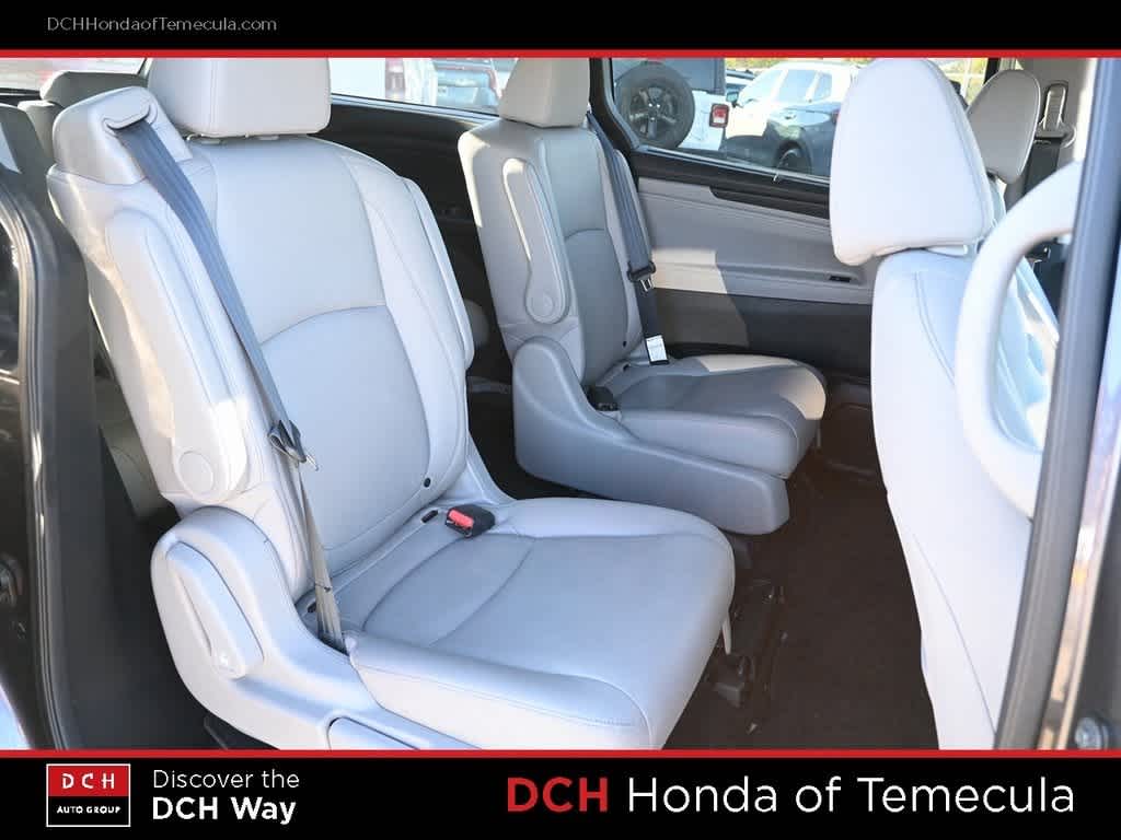 Thumbnail: 2018 Honda Odyssey - 19