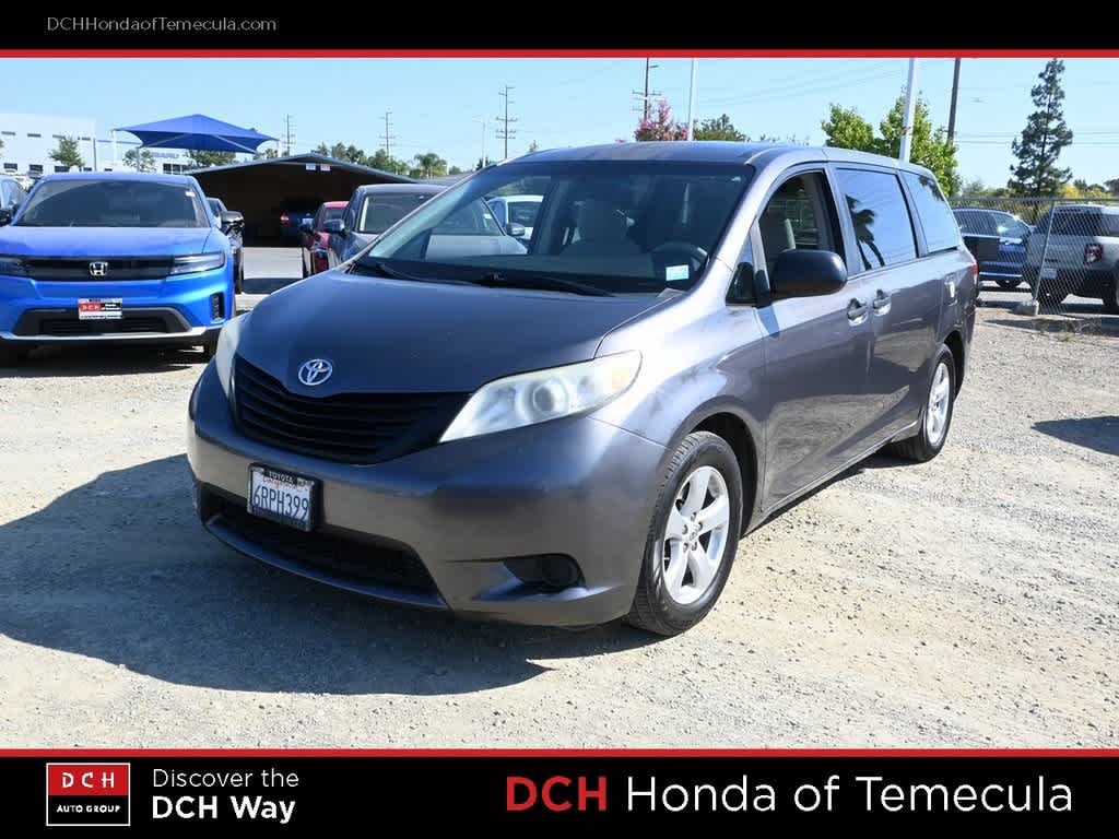 2011 Toyota Sienna  -
                  Temecula, CA