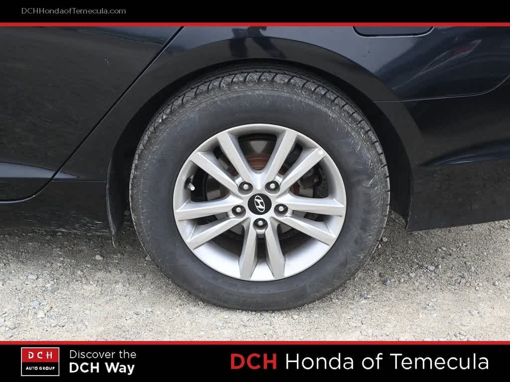 Thumbnail: 2017 Hyundai Sonata - 22