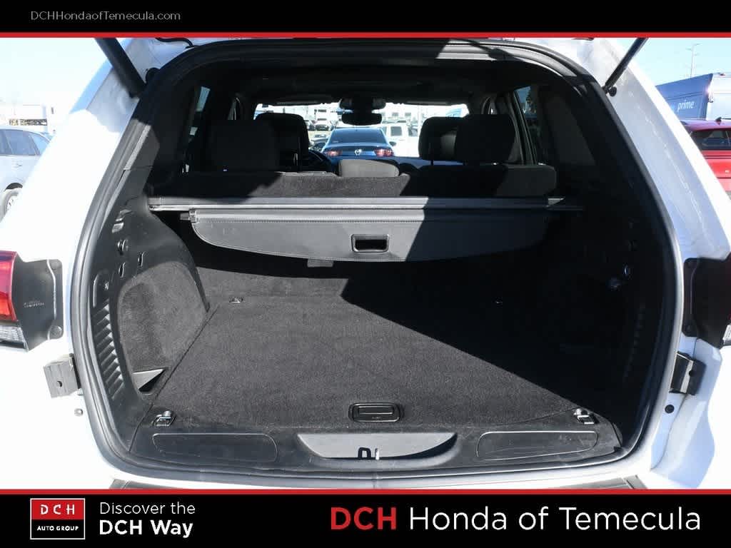 Thumbnail: 2019 Jeep Grand Cherokee - 7