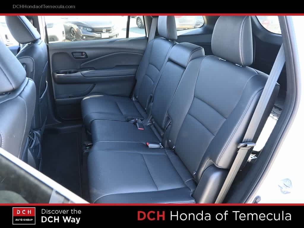 2023 Honda Passport EX-L 18