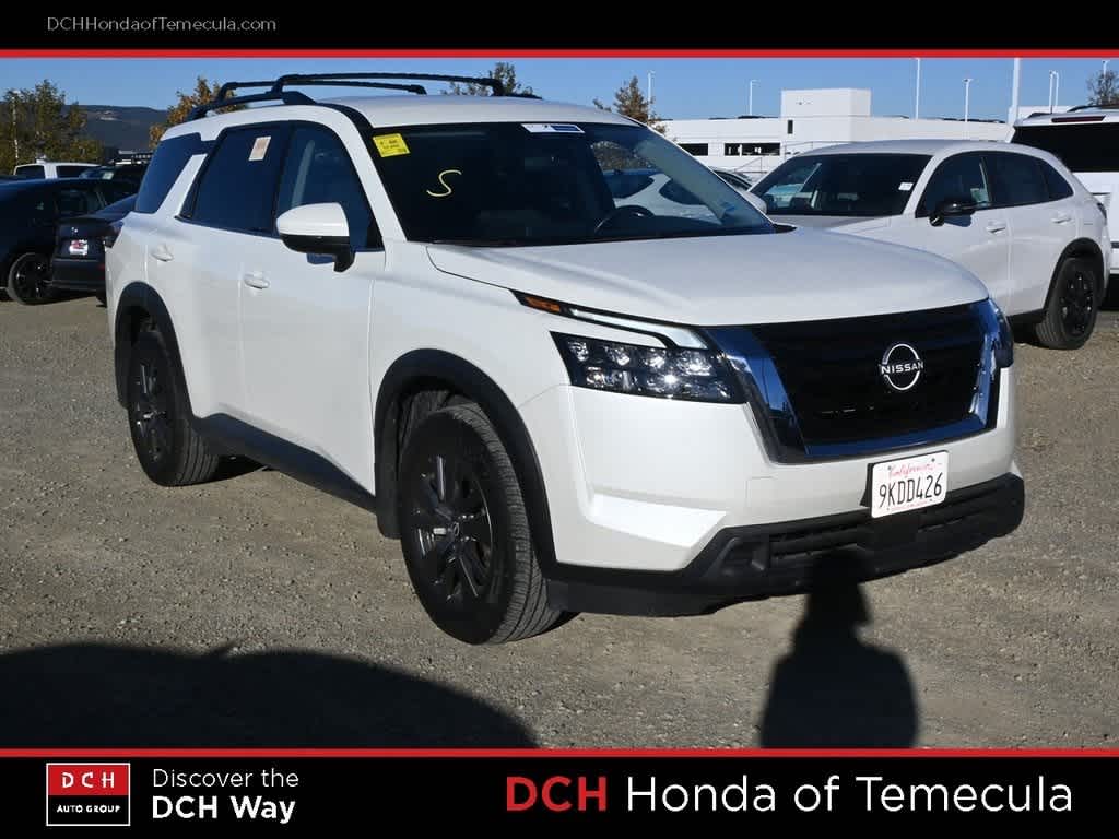 Thumbnail: 2024 Nissan Pathfinder - 3