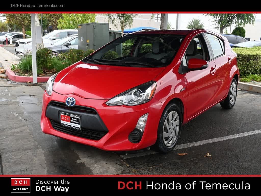 Thumbnail: 2015 Toyota Prius c - 1