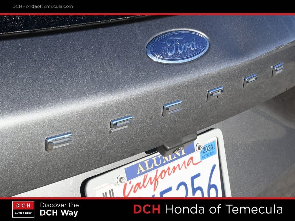 Thumbnail: 2022 Ford Escape - 7