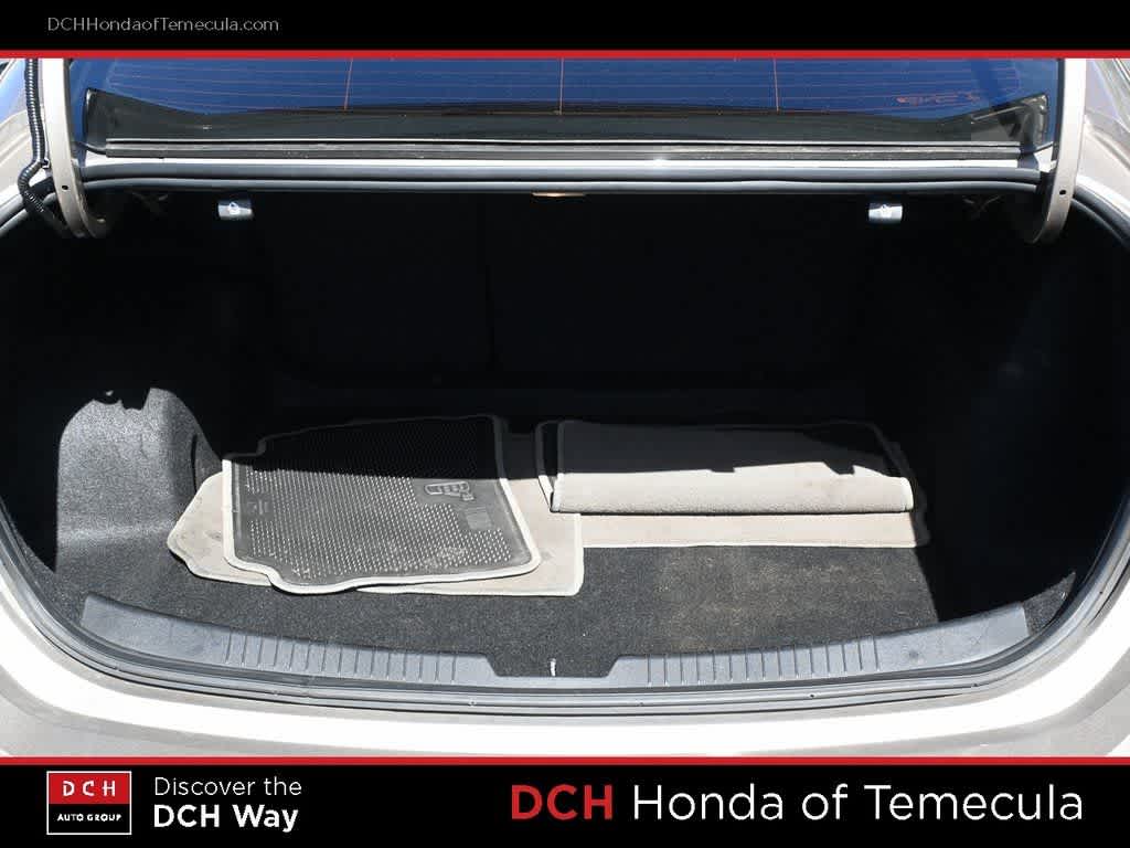 Thumbnail: 2022 Chevrolet Malibu - 23