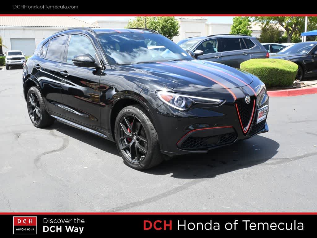 Thumbnail: 2020 Alfa Romeo Stelvio - 3