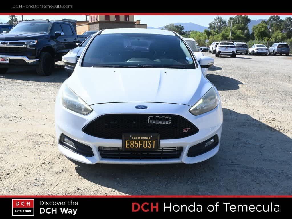 Thumbnail: 2016 Ford Focus - 2