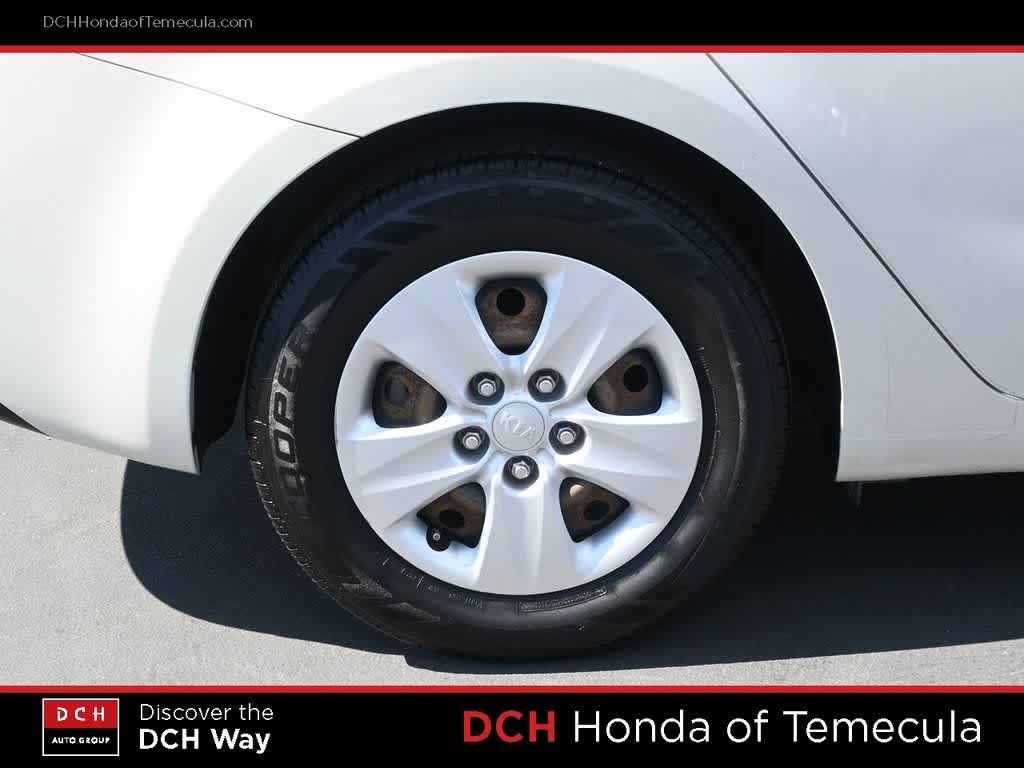 Thumbnail: 2014 Kia Forte - 23