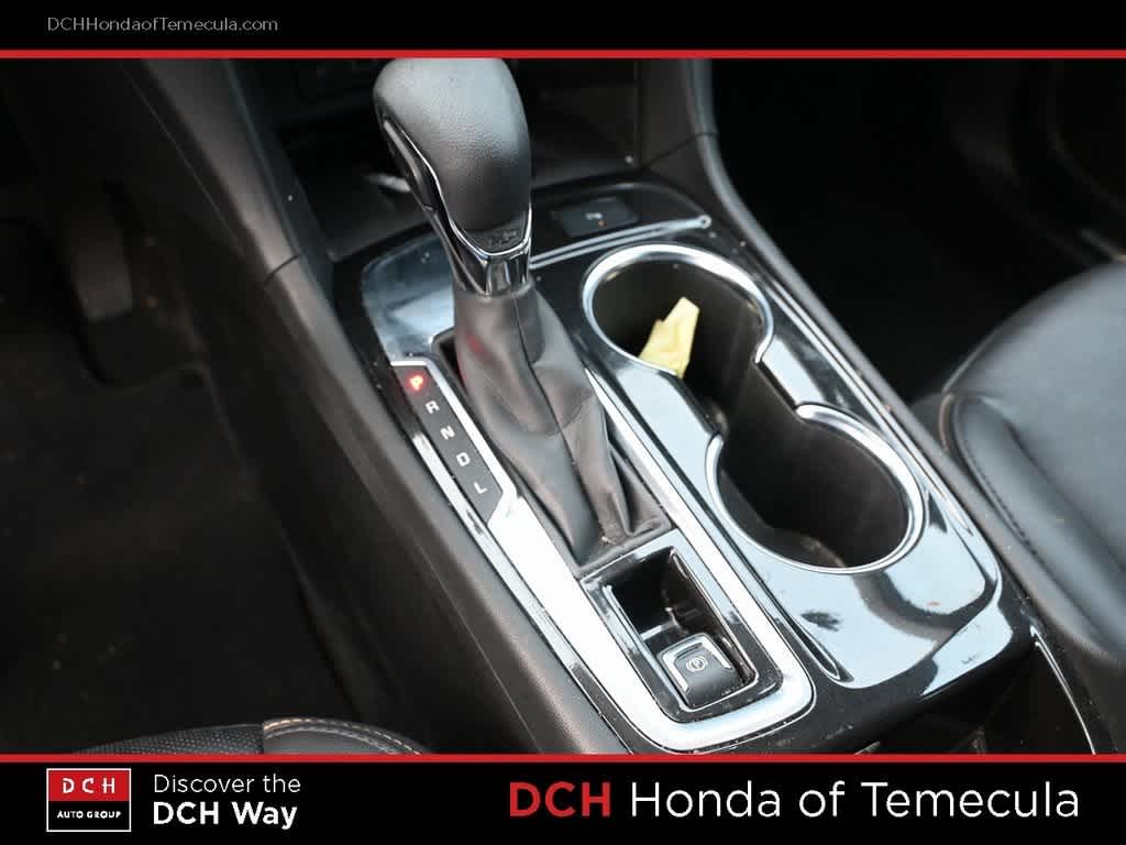 Thumbnail: 2022 Chevrolet Equinox - 10