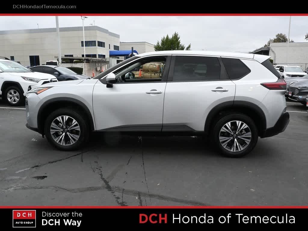 Thumbnail: 2022 Nissan Rogue - 4