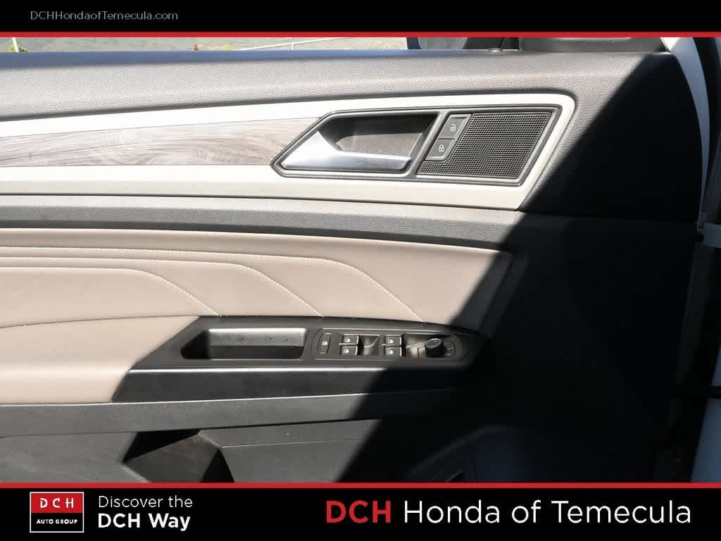 2021 Volkswagen Atlas SE 15