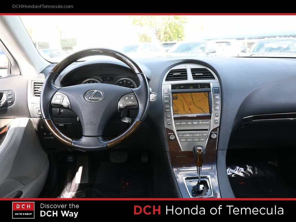 Thumbnail: 2011 Lexus ES - 8