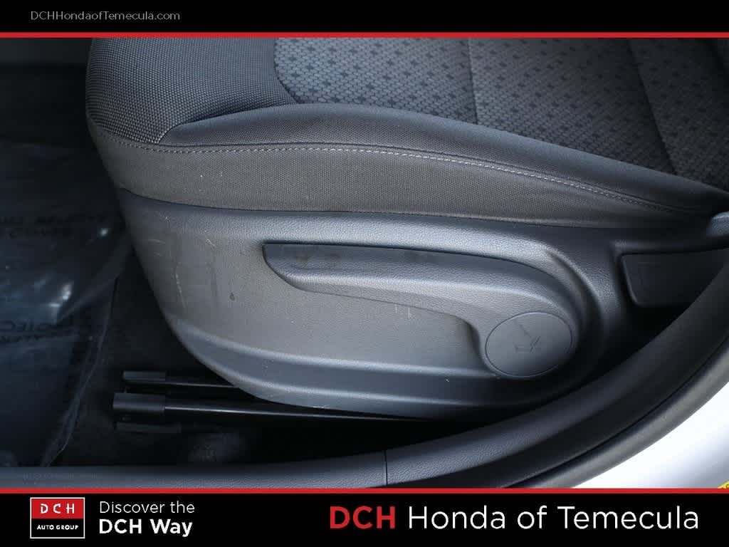 Thumbnail: 2019 Hyundai Ioniq - 17