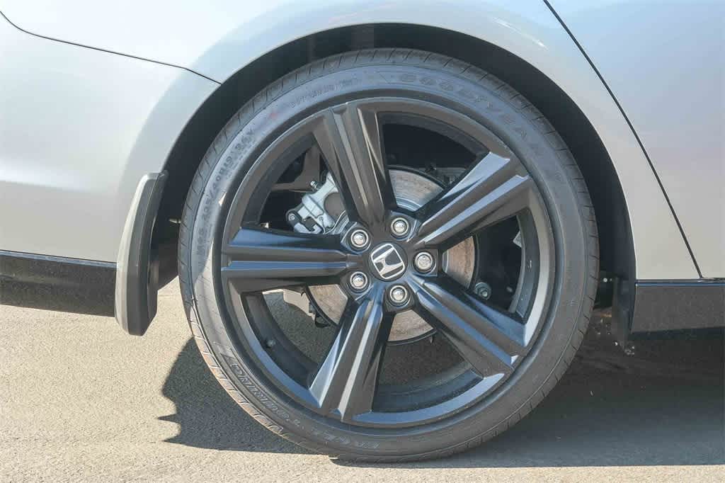 Thumbnail: 2025 Honda Accord - 8