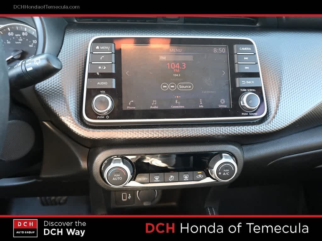 Thumbnail: 2018 Nissan Kicks - 12