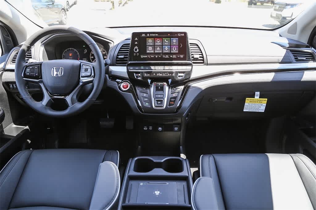 Thumbnail: 2026 Honda Odyssey - 12