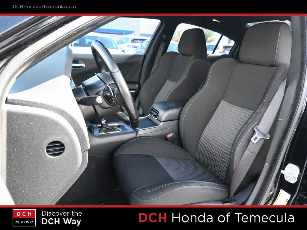 Thumbnail: 2021 Dodge Charger - 17