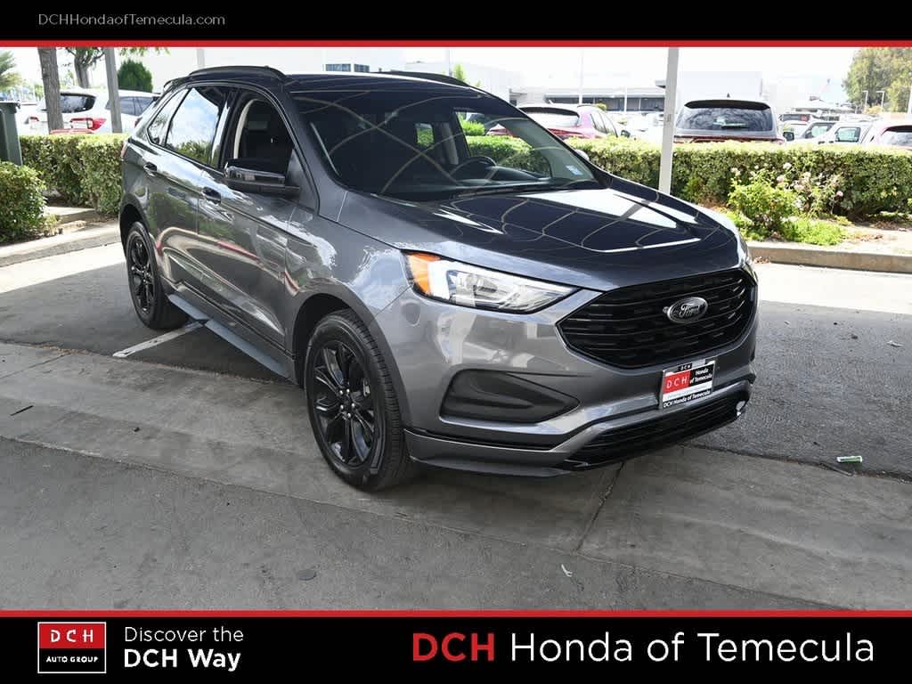 2022 Ford Edge SE photo 3