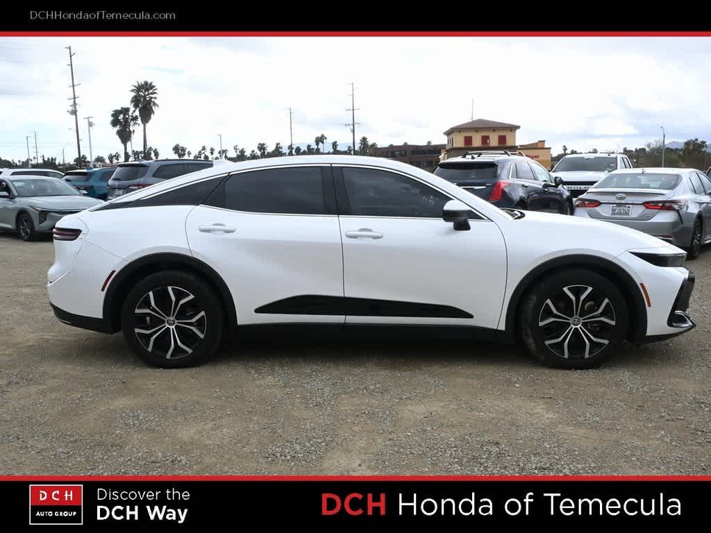 Thumbnail: 2023 Toyota Crown - 5