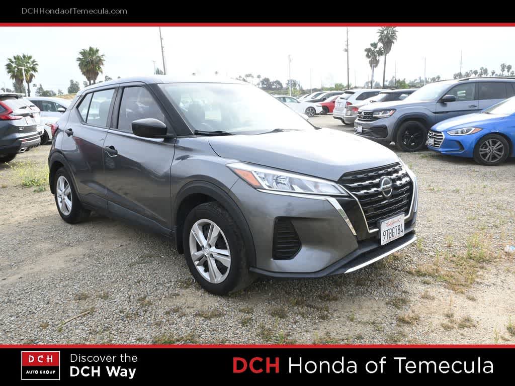 Thumbnail: 2021 Nissan Kicks - 3